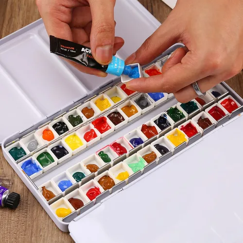 Vista 4 de MYARTOOL Paleta de Acuarela Vacía, Estuche de Pintura de Paleta de Lata de Acuarela Vacía con 48 Medias Bandejas de Acuarela para Paleta de Acuarela
