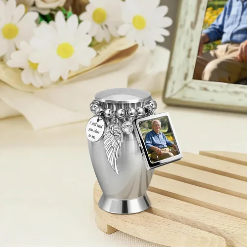 Vista 6 de Pequeñas urnas de cremación de recuerdo para cenizas humanas o mascotas con marco de fotos. Sin esperar a la personalización. Mini urna
