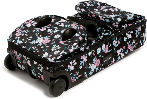 Vista 4 de Vera Bradley Maleta de lona plegable con ruedas reciclada Ripstop para mujer