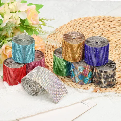 Vista 5 de MECCANIXITY 3 rollos de cinta de diamantes de imitación autoadhesiva de 1 pulgada y 3 yardas para proyectos de artes y manualidades, pasteles