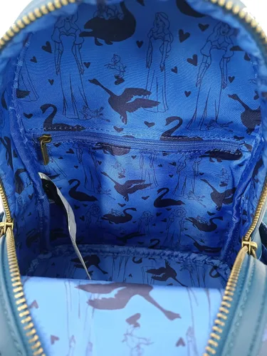 Vista 4 de Loungefly Bolso de mano con correa doble de edición limitada AOP de Swan Princess and Friends