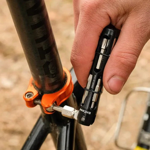 Vista 8 de Wolf Tooth EnCase System - Llave hexagonal multiherramienta herramientas multifuncionales para bicicleta