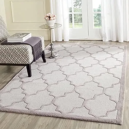 Vista 11 de Tapete Safavieh de la colección Cambridge, modelo CAM134X, hecho a mano, de lana de primera calidad, formas geométricas marroquíes, color gris