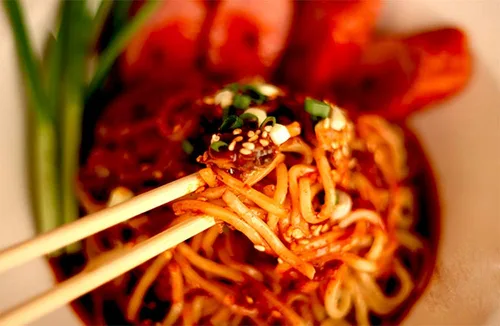 Vista 7 de [SAMYANG BULDARK] Desafío de fideos de fuego coreanos Sabor de pollo caliente Ramen Fideos picantes Tteokbokki Rabokki Buldak Rabokki