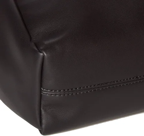 Vista 4 de The Drop Janelle Croissant Shoulder Bag