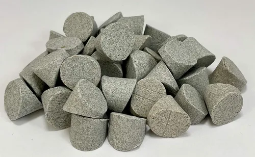 Vista 2 de Medios de rodaje de cerámica (1.2 lb - 5/8" x 5/8" cuñas de cilindro, cuñas - cerámica general)