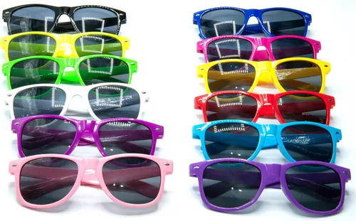 Vista 3 de 100 lentes de sol de boda personalizados a granel para invitados recuerdos de fiesta lentes de sol con logotipo personalizado para mujeres y hombres