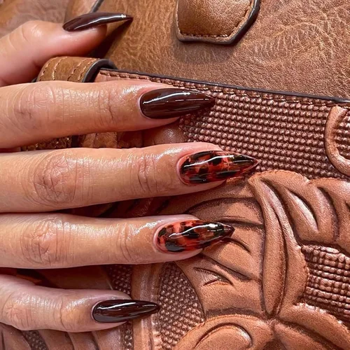Vista 17 de MISUD Uñas a presión – Uñas con pegamento de almendras medianas con cromo, diseño de punta francesa acrílica, 24 piezas