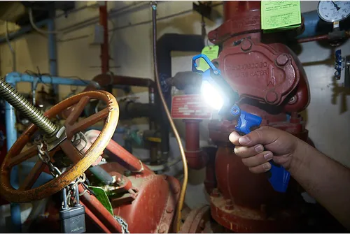 Vista 5 de Strongway Trípode recargable con luz de trabajo y banco de energía, 2000 lúmenes, 20 vatios