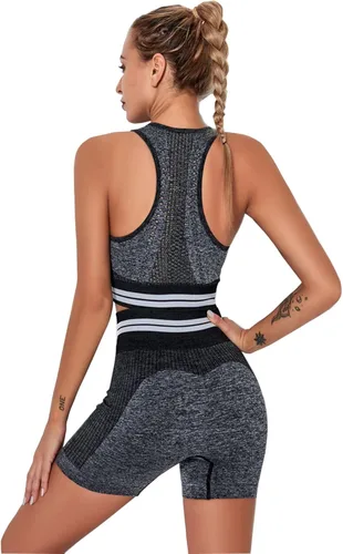 Vista 3 de UHYARE Conjunto de entrenamiento de yoga sin costuras para mujer, conjunto de 2 piezas, pantalones cortos de gimnasio, brasier deportivo