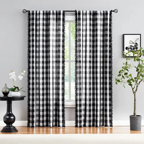 Vista 10 de Cortinas de cuadros blancos y negros con pompones, 45 pulgadas, semitransparentes a cuadros Blanco y negro