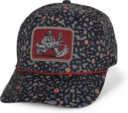 Vista 4 de Paramount Outdoors Big Foot Squatch Gorra de rendimiento para pesca con cuerda, perforación láser, cierre de presión Negro