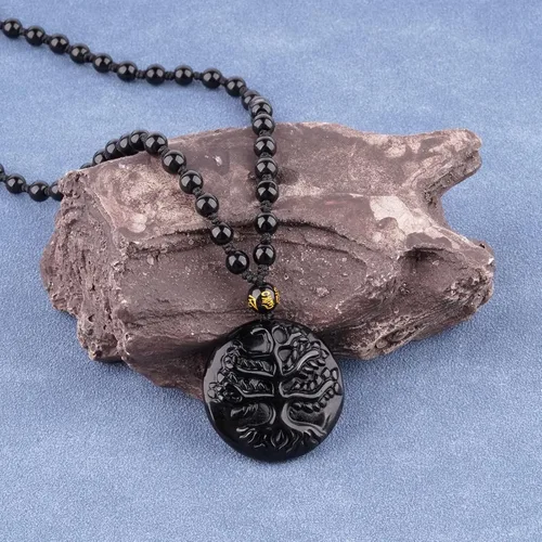 Vista 2 de VIKCAUX Collar de obsidiana negra con dije de protección con cadena de cuentas extendida de cristal curativo para hombres y mujeres, Cristal