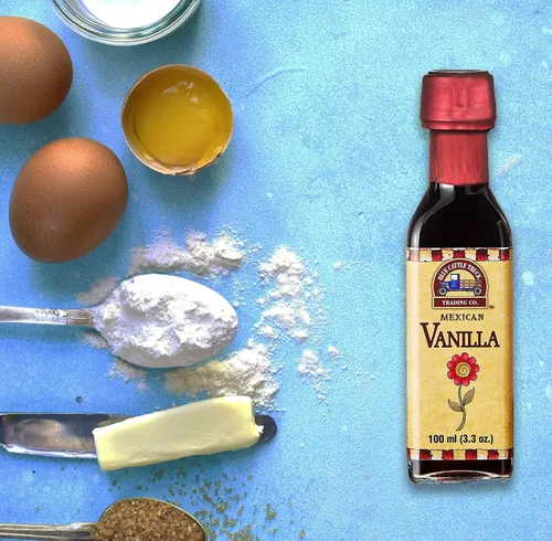 Vista 4 de Blue Cattle Truck Trading Co. Traditional Gourmet Mexican Vanilla Extract , Small, 3.3 Ounce