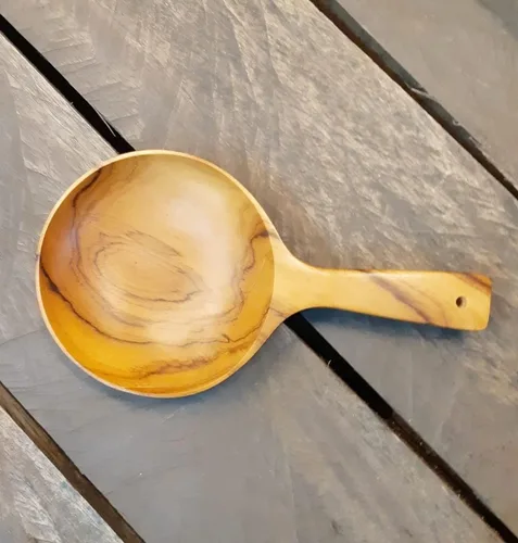 Vista 2 de Boki - Plato de mano coreano, plato de cuchara de madera con asa, estilo coreano, vajilla de madera de teca, mesa de comedor, encimera, decoración
