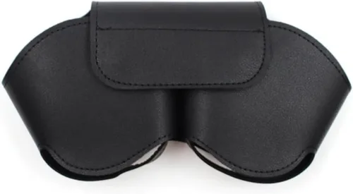 Vista 4 de Funda de viaje portátil para Apple AirPod Max, color negro Cuero vegano duradero, funda de transporte