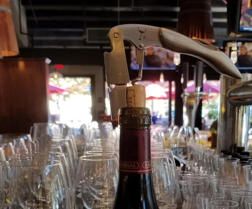 Vista 6 de Wino Wine Key! - Abridor de vino sacacorchos de sumiller profesional