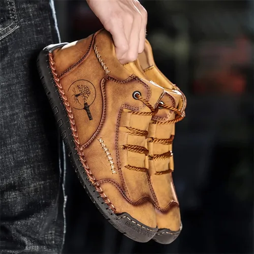 Vista 4 de Dacomfy Zapatos casuales para hombre, mocasines sin cordones, botas de tobillo con costuras a mano, botas chukka con cordones, zapatos de cuero