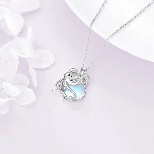 Vista 4 de CRMAD Collar de piedra lunar de pulpo para mujeres y niñas, plata de ley 925, collar con colgante de pulpo, joyería de océano, regalos de graduación