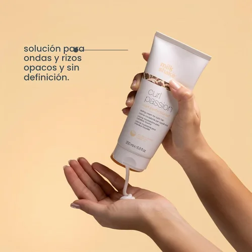 Vista 4 de milk_shake Curl Passion Perfectionist Crema para peinar rizada, 6.8 onzas