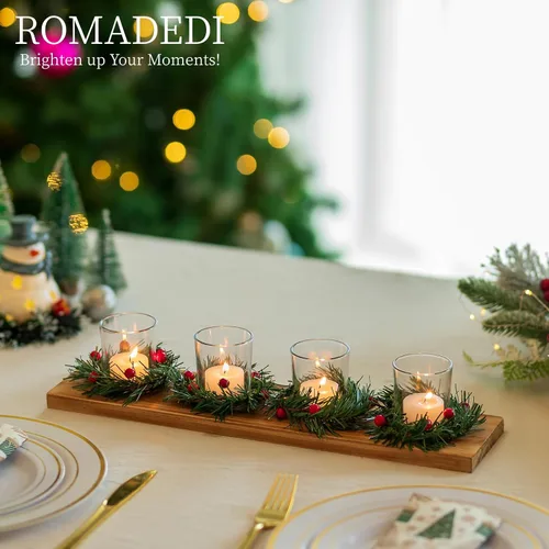 Vista 3 de Portavelas de Navidad para decoración de centro de mesa: Romadedi Rustic 4 portavelas con mini coronas de Navidad, bandeja de madera para Navidad