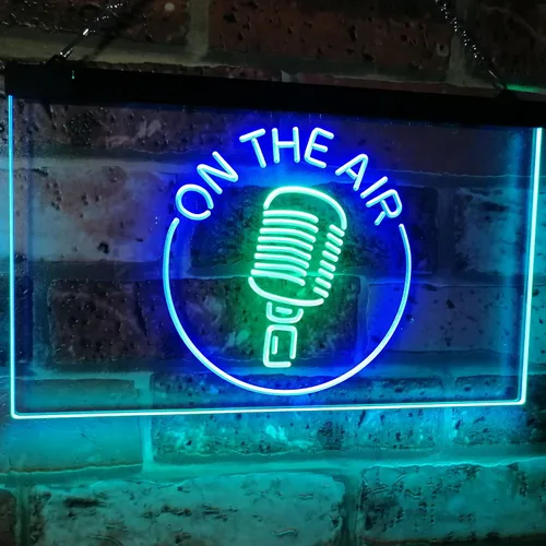 Vista 41 de ADVPRO - cartel de neón para estudio de grabación, LED, con micrófono y rótulo «On the air» azul y Red