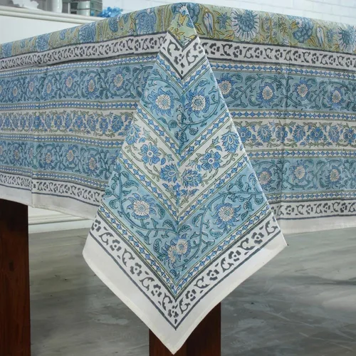 Vista 2 de Ridhi Mantel rectangular de algodón con estampado de espárragos verde Gadd de 102 x 48 pulgadas, reutilizable, decorativo para uso diario