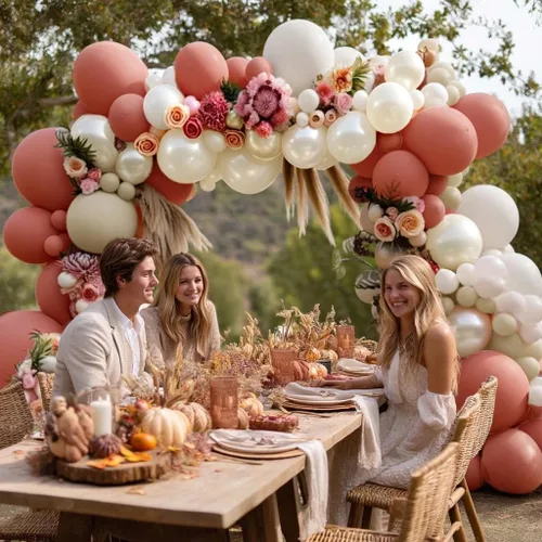 Vista 5 de Guirnalda de globos de color rosa polvoriento, globos de doble relleno, color rosa malva, kit de arco de globos de arena blanca perla para despedida
