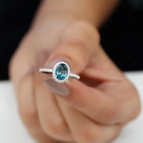 Vista 4 de Anillo de compromiso de topacio azul natural de Londres de 0.236 x 0.315 in, calidad AAA, anillo solitario de diamante de topacio azul, listo