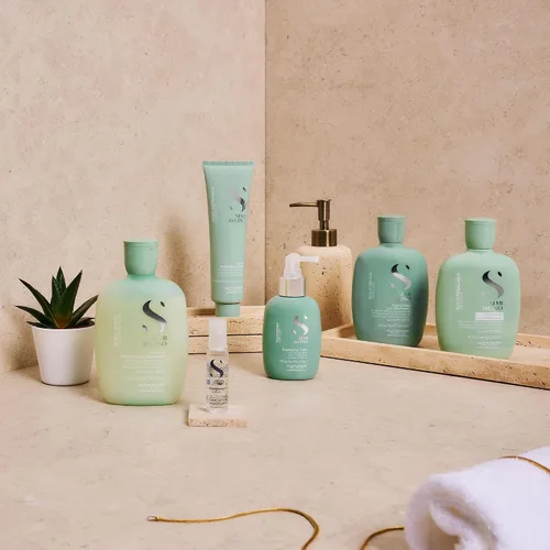 Vista 5 de Alfaparf Milano Semi Di Lino Scalp Renew - Tónico energizante para adelgazar el cabello, fortalece, re-densifica y estimula la fibra capilar
