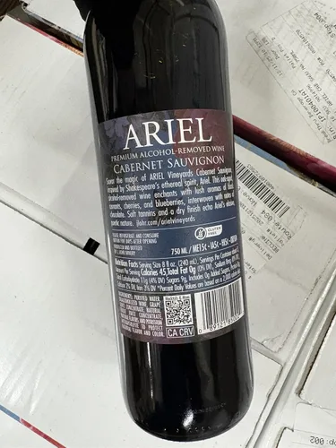 Vista 6 de Ariel Vineyards Cabernet Sauvignon vino sin alcohol con tarjeta de degustación BeClink y guía Alternativa al vino tinto de California sin alcohol