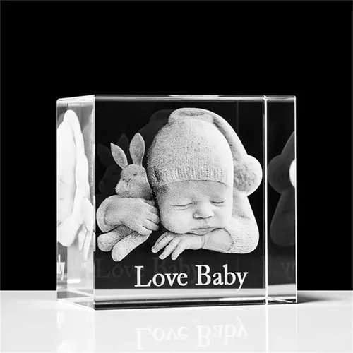 Vista 2 de Marco de fotos de cristal personalizado para amantes de la familia, álbum de fotos, marco de fotos láser con base LED para boda (2.0 x 2.0 x 3.1 in)