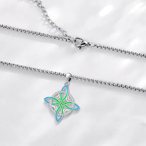 Vista 87 de Collar de pentagrama de plata de ley con triple luna, diosa celta, nudo celta, nudo de brujas, Ankh, sol y luna, Hécate, lilith, Santa Muerte
