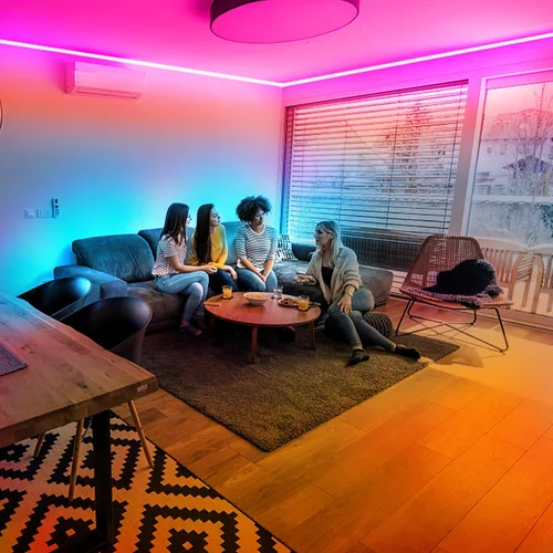 Vista 5 de DAYBETTER - Tira de luces LED inteligentes de 32.8 pies, kits de tira de luces LED RGB 2835 con control remoto de 24 teclas, tira de luces LED