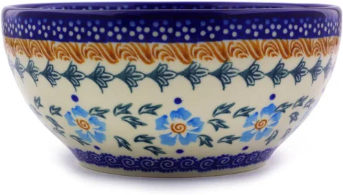 Vista 3 de Auténtico cuenco de cerámica polaca de 6 pulgadas en diseño de aciano azul, hecho a mano en Bolesławiec Polonia por Ceramika Bona + certificado