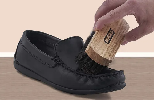 Vista 7 de Superio Rascador de zapatos y botas y cepillo para zapatos de crin de caballo