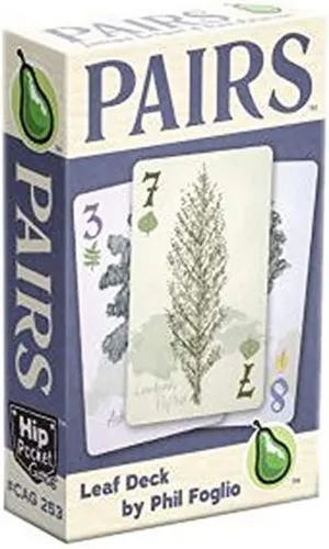Vista 4 de Cheapass Games Pares: Cubierta de hojas - Juegos baratos, Juego de cartas de luchador en tiempo real, Baraja de personajes, Mayor que los juegos, A