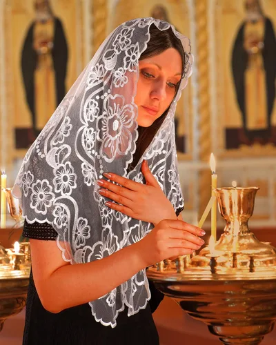 Vista 5 de Bozidol Cubierta triangular para cabeza de iglesia - Velo bordado Madonna Camellia Capilla Veil para mujer