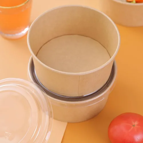 Vista 6 de Paquete de 50 cuencos de papel resistentes de 32 onzas con tapas, cuencos de sopa desechables, cuencos de ensaladas biodegradables, cuencos