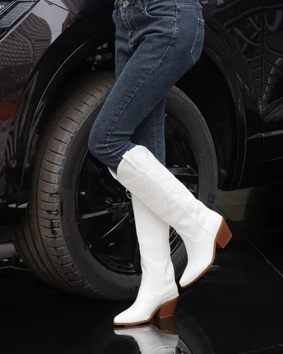 Vista 4 de Botas vaqueras para mujer, botas vaqueras bordadas hasta la rodilla para mujer, cómodas y modernas botas de pantorrilla ancha con punta puntiaguda