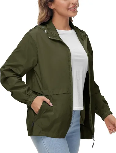 Vista 5 de Avoogue Chaqueta impermeable para mujer, ligera, plegable, con capucha, rompevientos para exteriores Verde militar