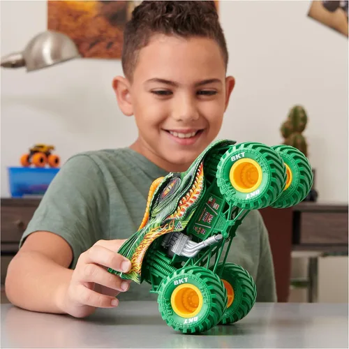Vista 3 de Monster Jam, Camión Monstruo Dragón Oficial, Vehículo de Colección Fundido a Presión, Escala 1:24, Juguetes para Niños Varones de 3 Años en Adelante