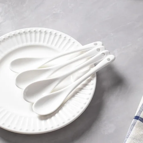 Vista 3 de 6 cucharas de café blanco de porcelana, salsa de té espresso y postres cucharas de cerámica