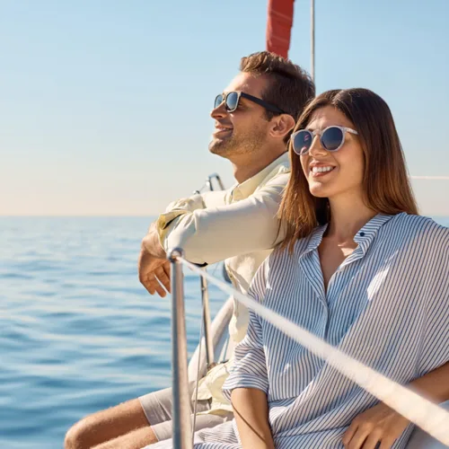 Vista 4 de Experiencia de Noche de Cita en Boston para Parejas - Aventuras Premium de Boston - Más de 20 Cenas Históricas y Cruceros por el Puerto - Sin
