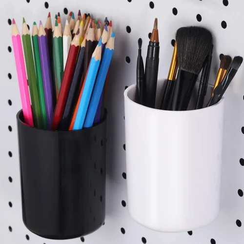 Vista 4 de JSP Manufacturing Tablero de clavijas de plástico de 3 pulgadas para colgar tazas, organizador de almacenamiento, manualidades, oficina