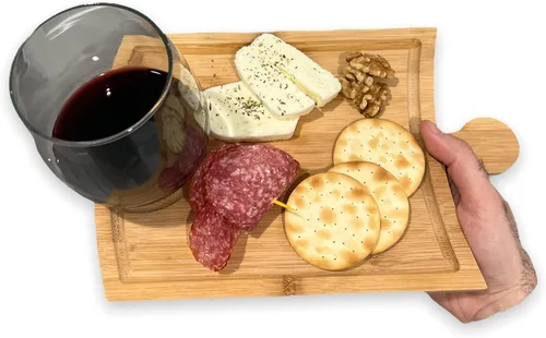 Vista 6 de Juego de tablas de embutidos de bambú, diseño único de piezas de rompecabezas con soporte para copas de vino, tabla de quesos de charcutería