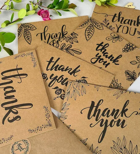 Vista 2 de 150 tarjetas de agradecimiento con sobres y calcomanías de papel kraft marrón a juego, 10 diseños elegantes de papel kraft a granel, notas en blanco
