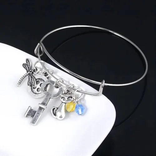 Vista 7 de FunBoat Coraline - Collares de piedra para ver llave, disfraz de coralina, joyería de Halloween, cosplay, regalo de Navidad para niños, niñas