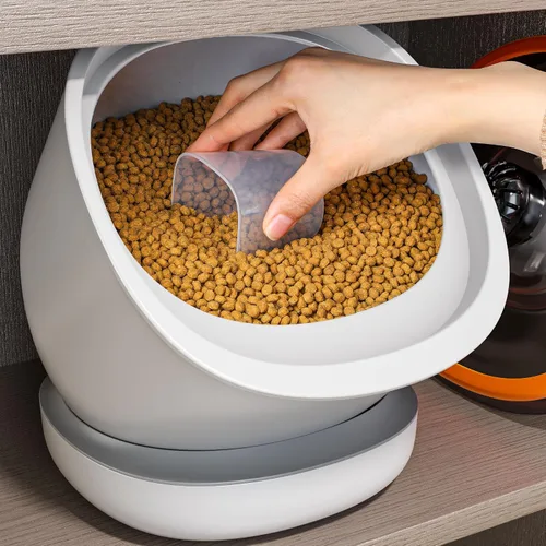 Vista 9 de CTIME Envase hermético para comida de gato y golosinas para mascotas pequeñas y comida seca para perros y pájaros - 2.7 kg (Blanco)