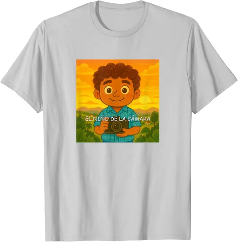 Vista 49 de Camiseta El Niño de la Cámara – Diseño Oficial del Cuento Ilustrado
